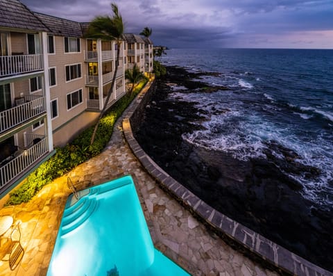 Pool and ocean are side-by-side