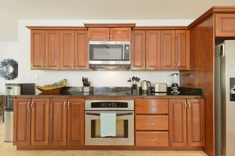 Well-appointed kitchen for amazing meals