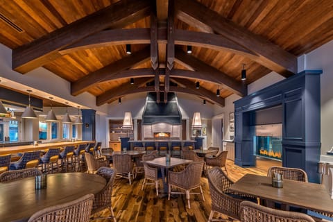 Starboard Bar & Grill