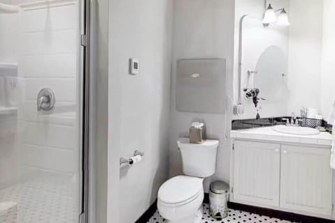 53e6dbd8-9959-48bd-a229-ea11a4a57c81