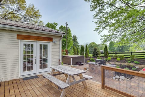 Dry Ridge Vacation Rental | 3BR | 3BA | 1,512 Sq Ft | Stairs Required