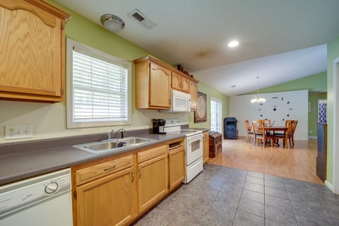 Kitchen | Cooking Basics | Coffee Maker