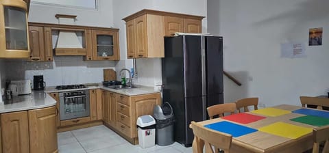 Fridge, oven, electric kettle, highchair