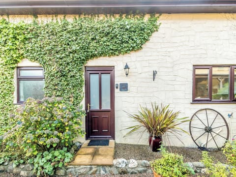 Exterior | Brongwyn Cottages- Barley Cottage - Brongwyn Cottages, Penparc, near Cardigan
