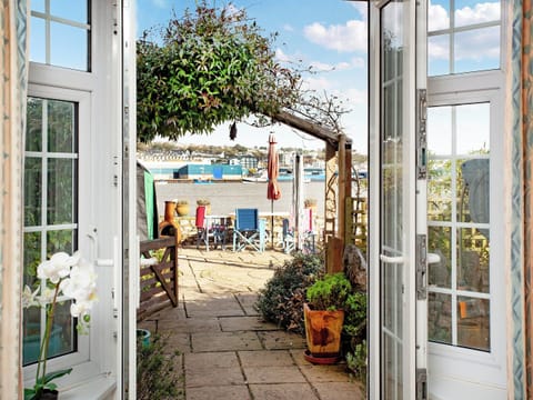 Outdoor area | Port View Cottage, Shaldon