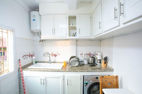 Fridge, microwave, oven, cookware/dishes/utensils