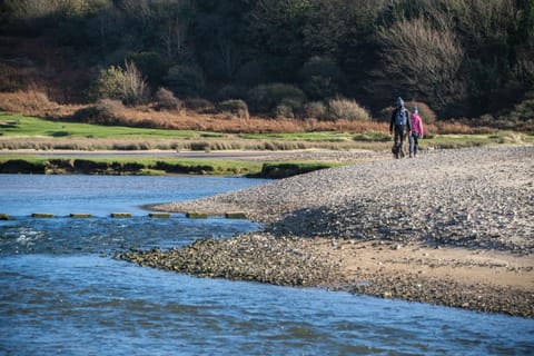 Rhossili Holiday Cottage - 2 Bedroom - Parkmill (4035)