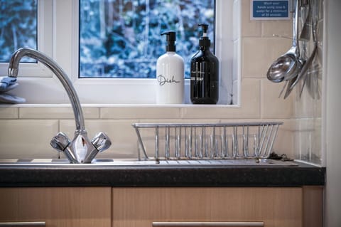 Three Cliffs Cottage - 2 Bedroom - Parkmill (3967)