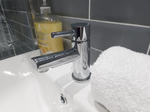 c9836325-53ac-4b31-b855-26ed8b40df99