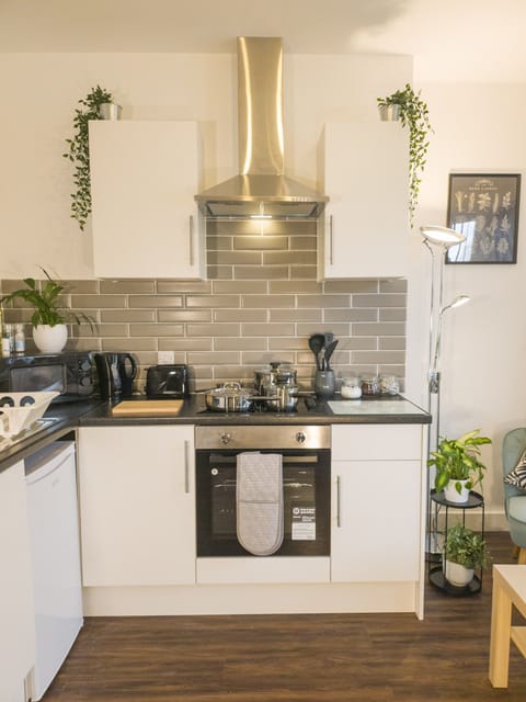 1a65c88a-92da-4702-9133-6221fd90f54a