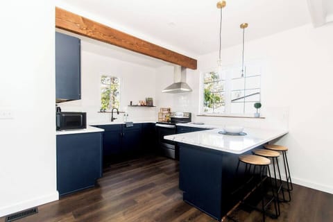 45b88b20-da0d-49c1-9deb-4e33d0df6ce5