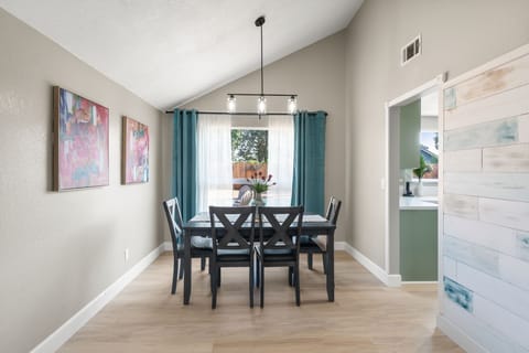 Dining table for 12 now!