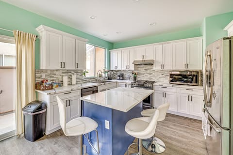 Kitchen | 1st Floor | Dishwasher | Cooking Basics