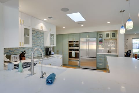 Kitchen | Stove | Double Wall Oven | Dishwasher