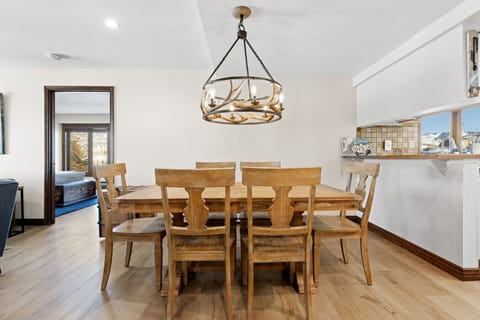Bright-pretty dining area