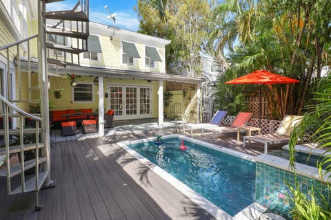 Backyard and pool. View from back entrance.
