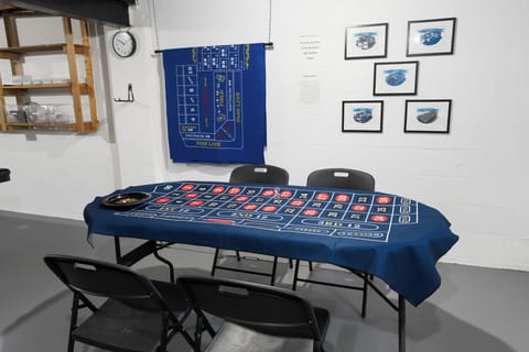 Your game night just got an upgrade—Vegas vibes included.