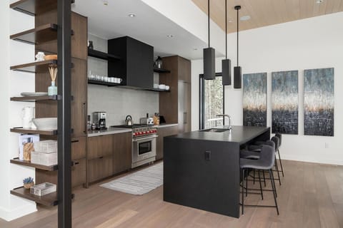 Indoors, Kitchen, Kitchen Island, Home Decor, Dining Room