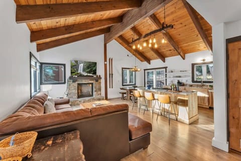 Embark on an unforgettable Tahoe getaway and discover the charm of this spacious 3-Bedroom, 2-bathroom retreat.