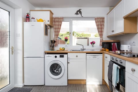 Kitchen leading to the enclosed courtyard garden