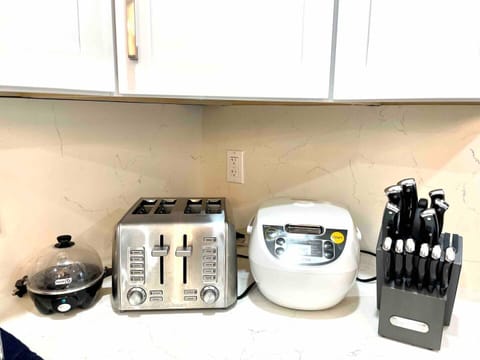 Microwave, oven, stovetop, dishwasher