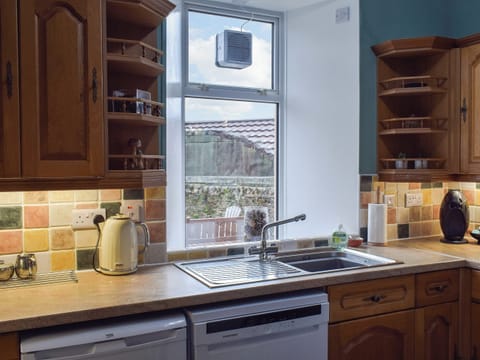 Kitchen | Wayside Cottage, Dunoon