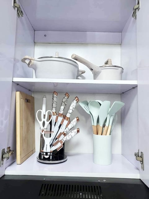 Fridge, microwave, cookware/dishes/utensils