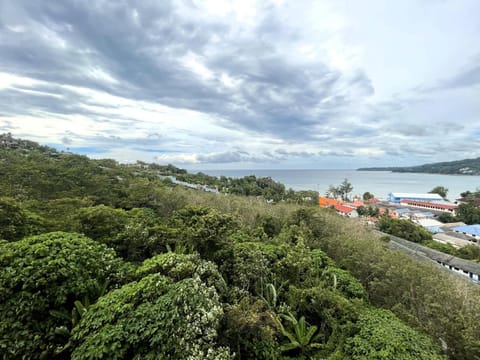 Walk to Kamala beach, Oceana sea view studio (11193)