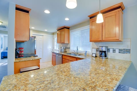 Kitchen | Coffee Maker | Dishwasher | Wine Glasses | Electric Griddle | Spices