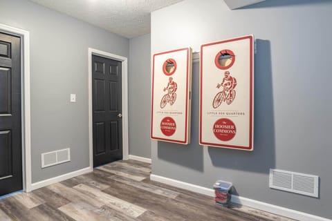 1450 N Willis Dr Unit 1-large-019-010-DSC3907-1499x1000-72dpi