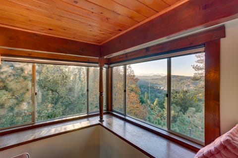 Breakfast Nook Views