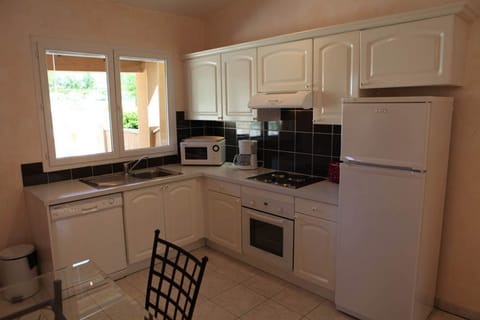 Meriva - Gites 6-8 personnes (03)