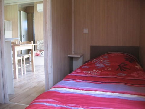 Meriva - Mobil home 5 personnes  (07)