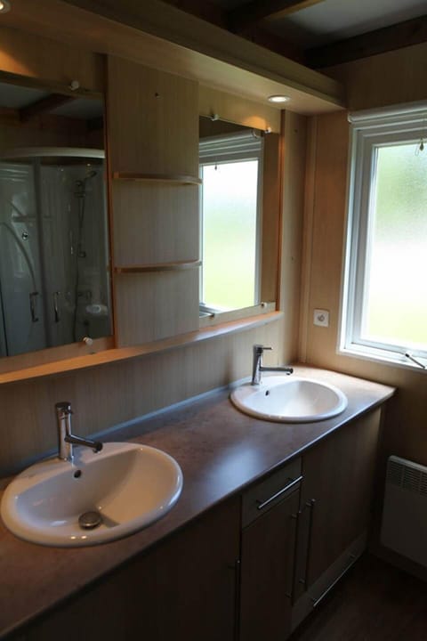 Meriva - Mobil home 6 personnes (07)