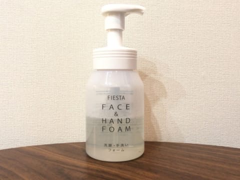 face & hand soap