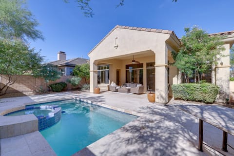 Phoenix Vacation Rental | 3BR | 3.5BA | 2,790 Sq Ft | 1 Step Required
