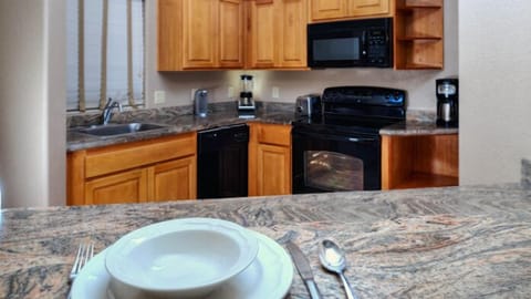 RID_3_Room_Gallery_1_6