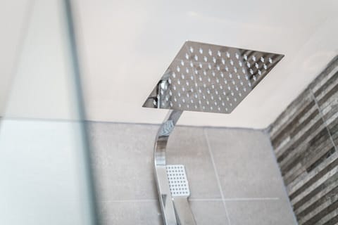 Hand-held showerhead