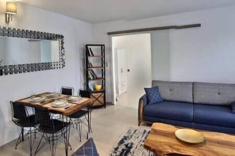 7a3bb592-6568-44c1-87df-69648c4e2e88