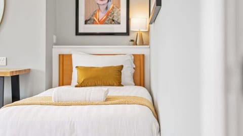 Upper Duke Street Apartment, Liverpool - Host & Stay