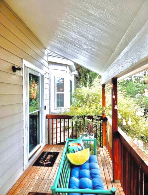 Front door covered porch