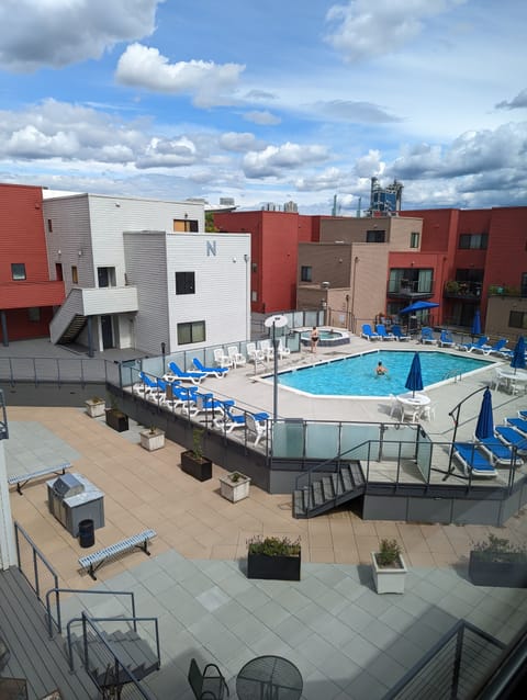 Swimming pool & hot tub. Swimming pool is open May-Oct. The hot tub is all year.