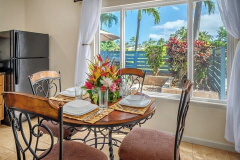 Koali Poipu Hale Downstairs Dining