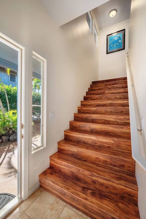 Koali Poipu Hale Stairs Access to Backyard Patio