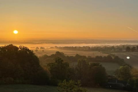 Region [summer] (&gt;5 km)