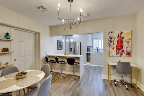 Dining Area | Desk | Breakfast Bar | Bar Cart