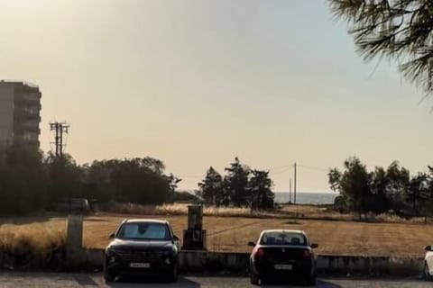 Sea at 200 meter distance