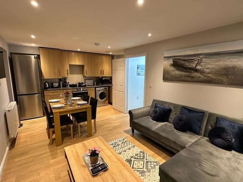 Living Room / Lounge