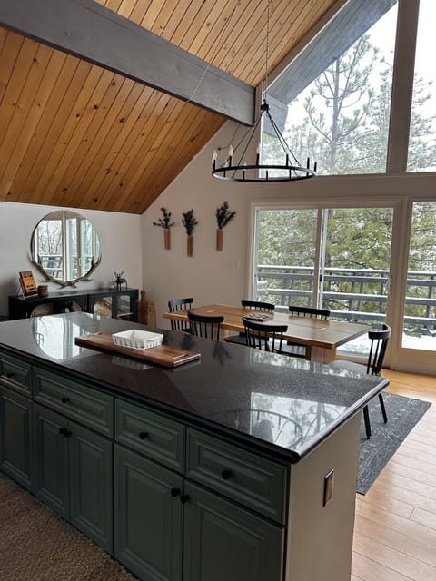 Kitchen Island and dining area