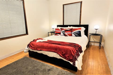 Queen Bedroom